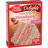 Betty Crocker - Super Moist Cake Mix "Strawberry" (375 g)