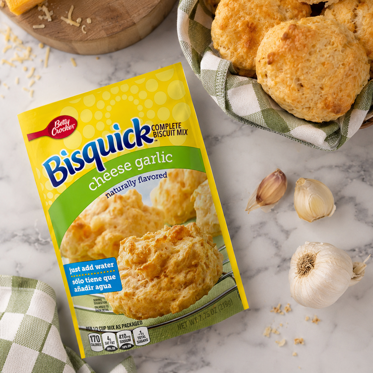 Betty Crocker - Bisquick Complete Biscuit Mix "Cheese Garlic" (219 g)