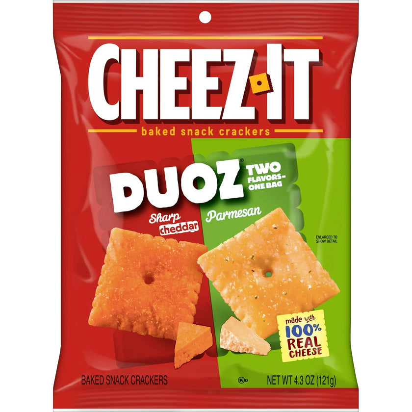 CHEEZ-IT - baked snack crackers "DOUZ - Sharp Cheddar/Parmesan" (121 g)