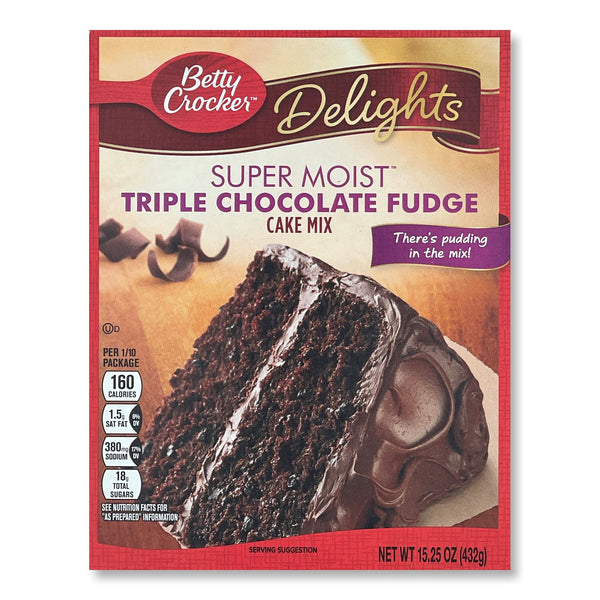 Betty Crocker - Super Moist Cake Mix "Triple Chocolate Fudge" (432 g)