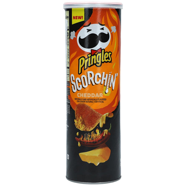Pringles - Potato Chips "Scorchin Cheddar" (156 g)
